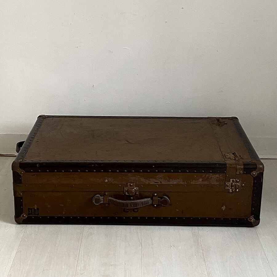 Vintage dressing trunk 30's