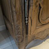 Walnut Louis XV wardrobe from the 18th century.