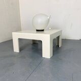 Table basse blanche Space Age des années 1970