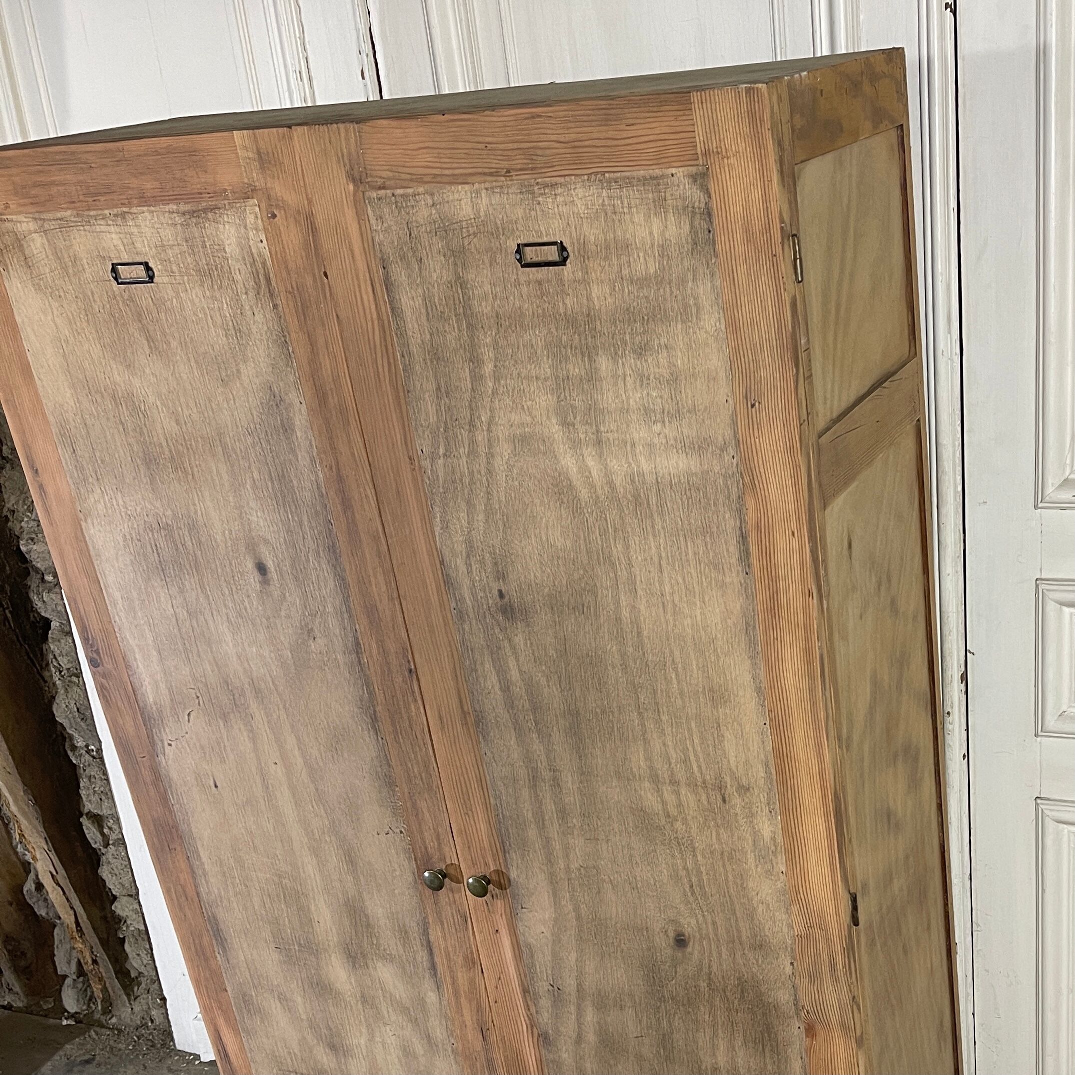 Wardrobe spirit wardrobe in raw wood