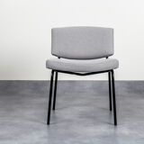 Armchair Council of Pierre Guariche for Meurop with Kavdrat fabric