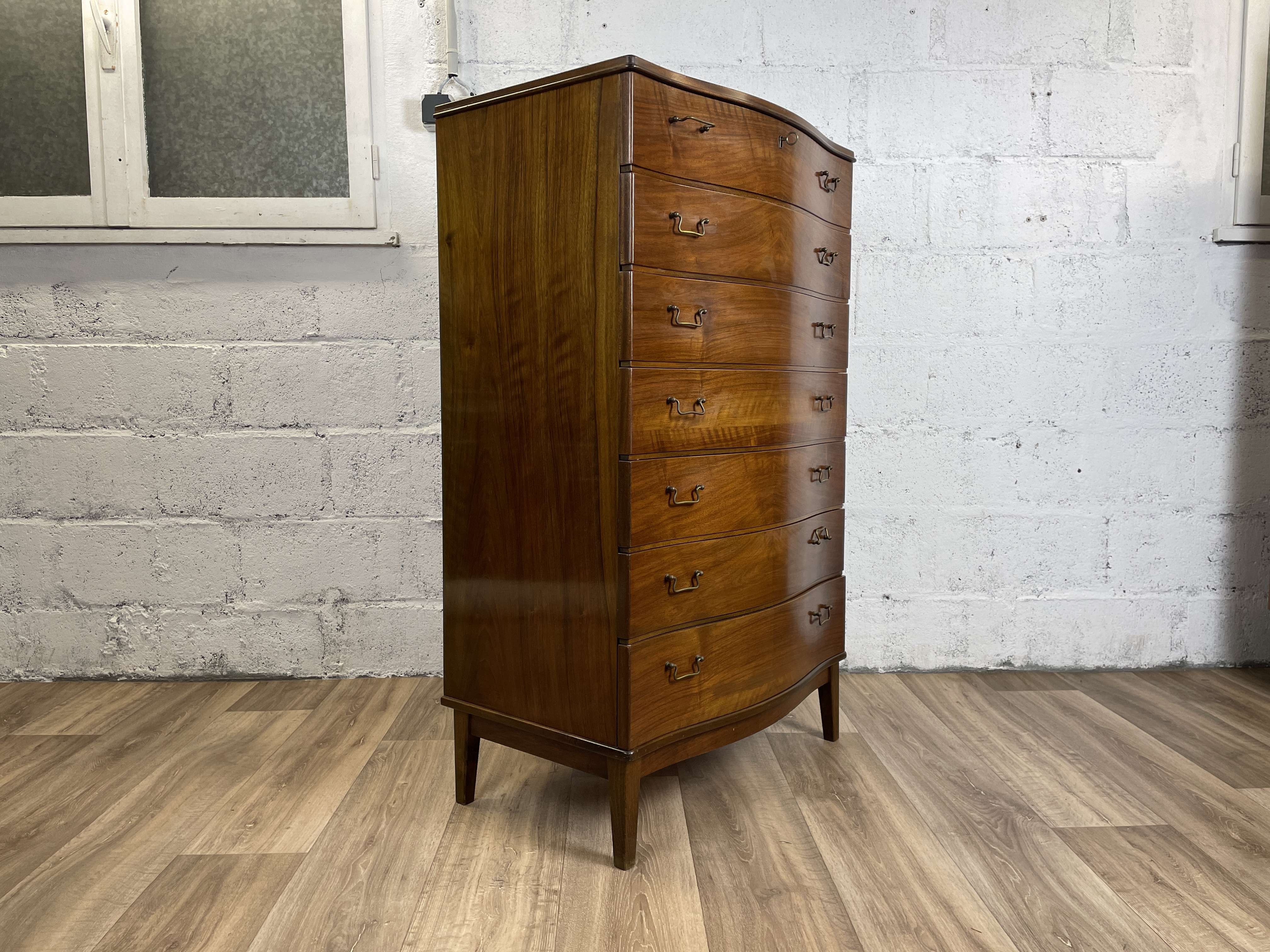 Curved face chest of drawers 7 drawers Scandinavian vintage lacquered walnut, 60s
