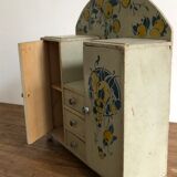 Doll cabinet