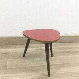 Tabouret tripode rouge