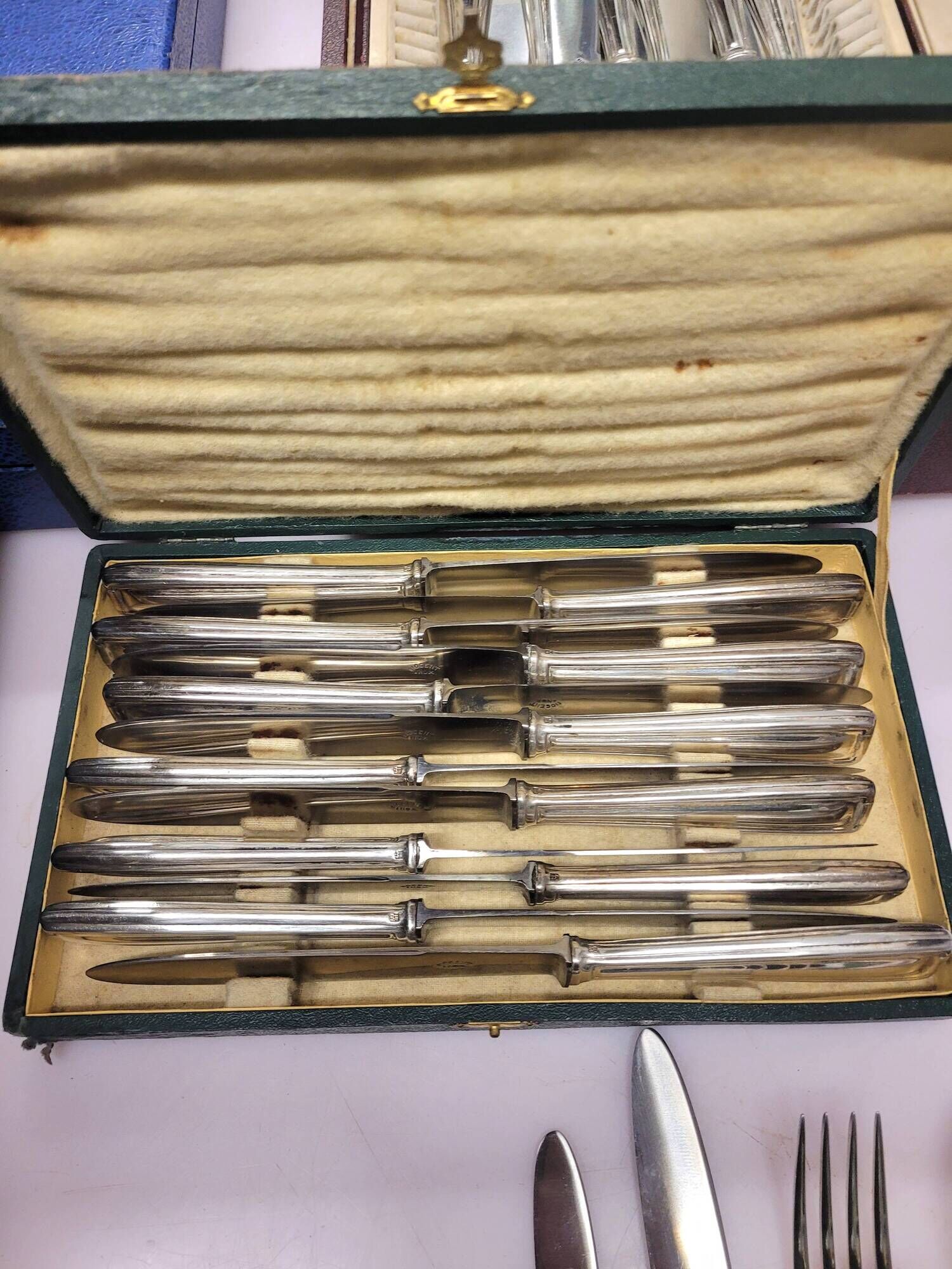 Silver plated cutlery set, Fionnet François, mid-20th century, 149 pieces with boxes