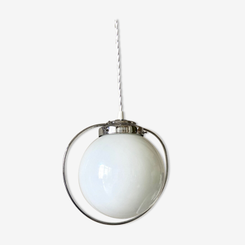 Suspension in white opaline and chromed metal