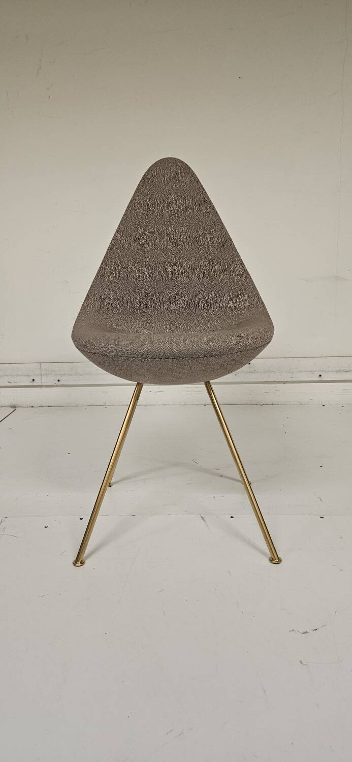 Arne Jacobsen 60th Anniversary  Drop Chair Fritz Hansen