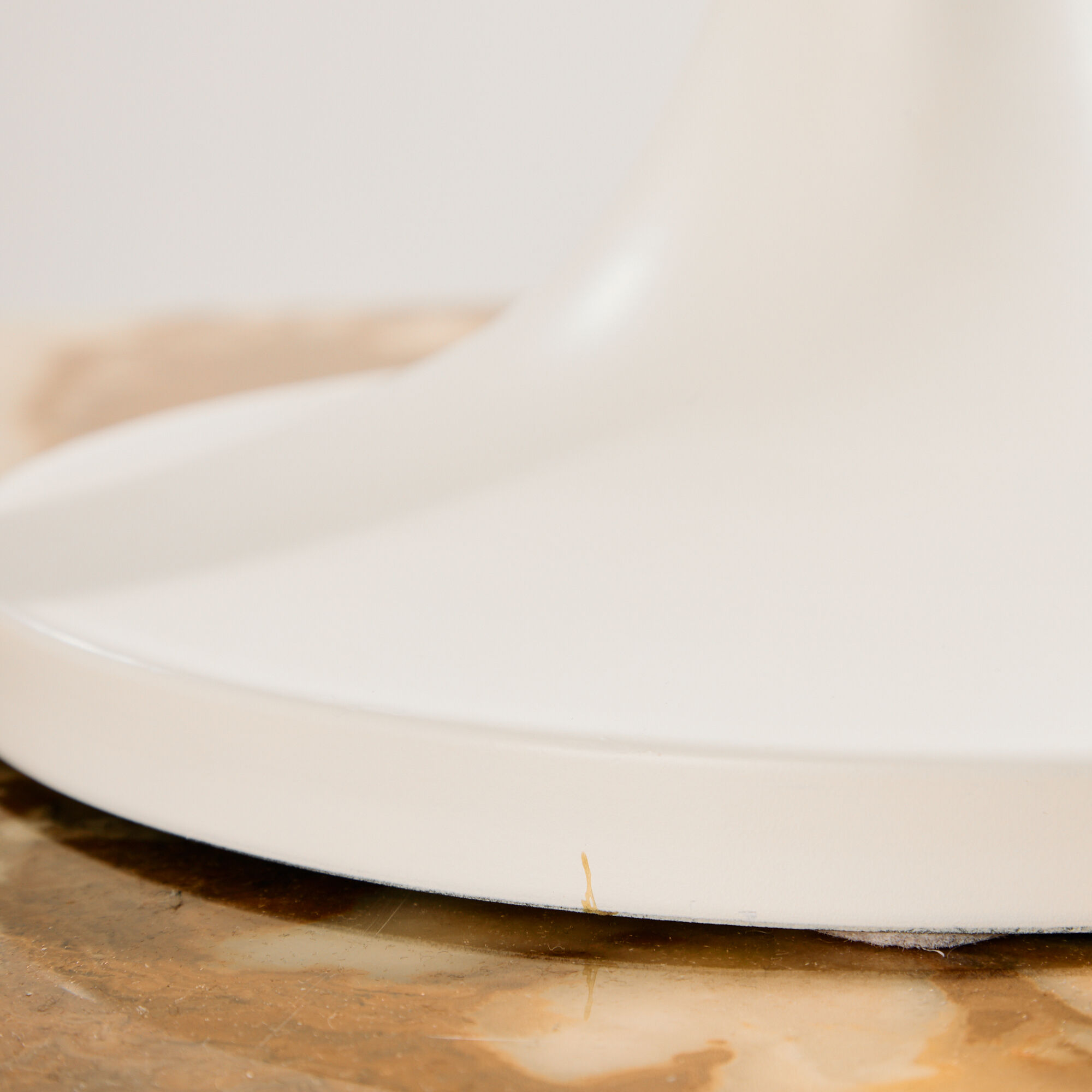 Hungarian table lamp by Iraklisz Kosztandinidisz