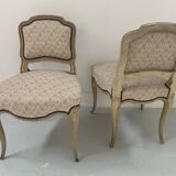 Paire de chauffeuses de style Louis XV, XXème siècle