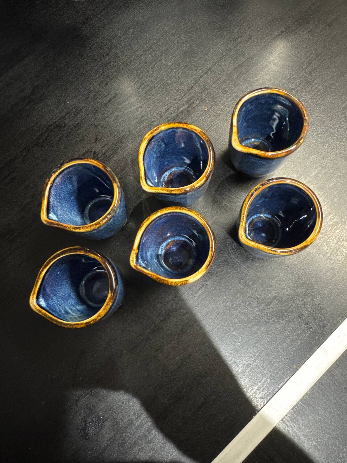 Lot of 6 Blue Nova 5cl milk/sauce pots – New