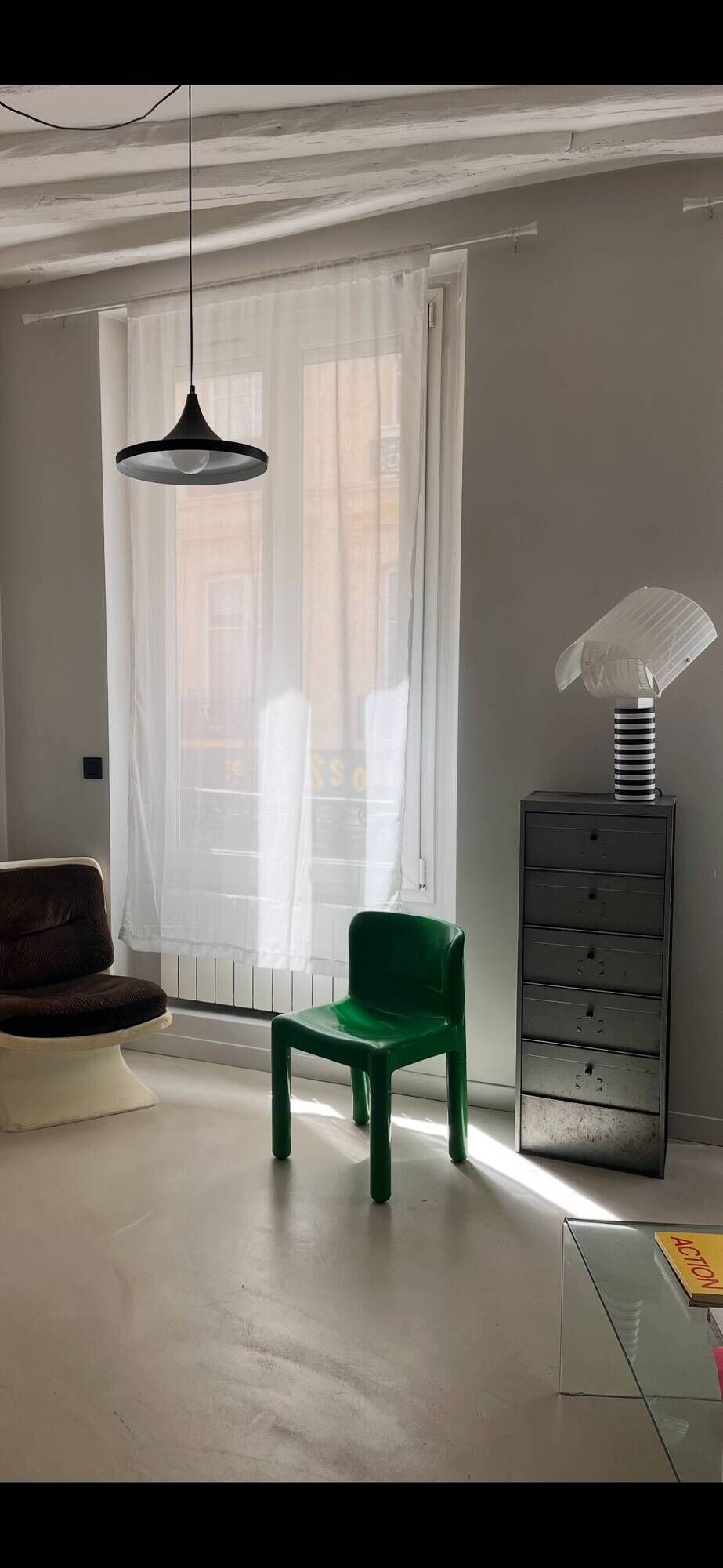 Pair of Kartell 4875 chairs by Carlo Bartoli