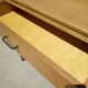 Commode aux pieds compas