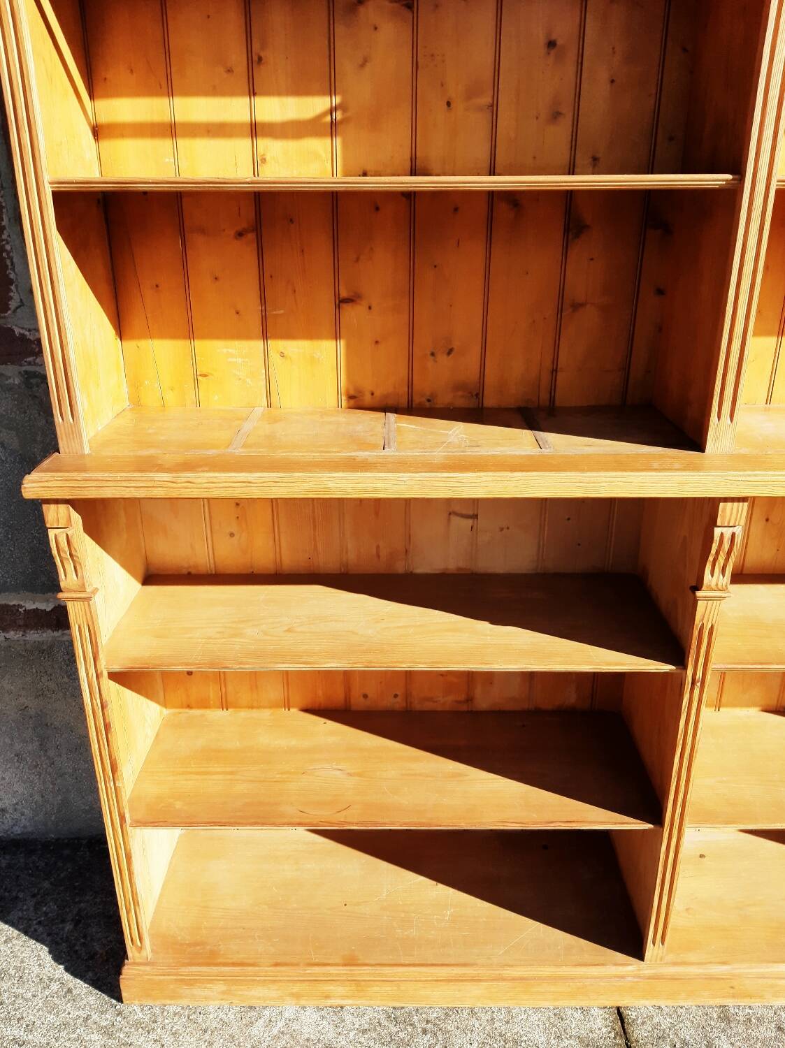 Pine bookcase (251 x 49 x height 288 cm)