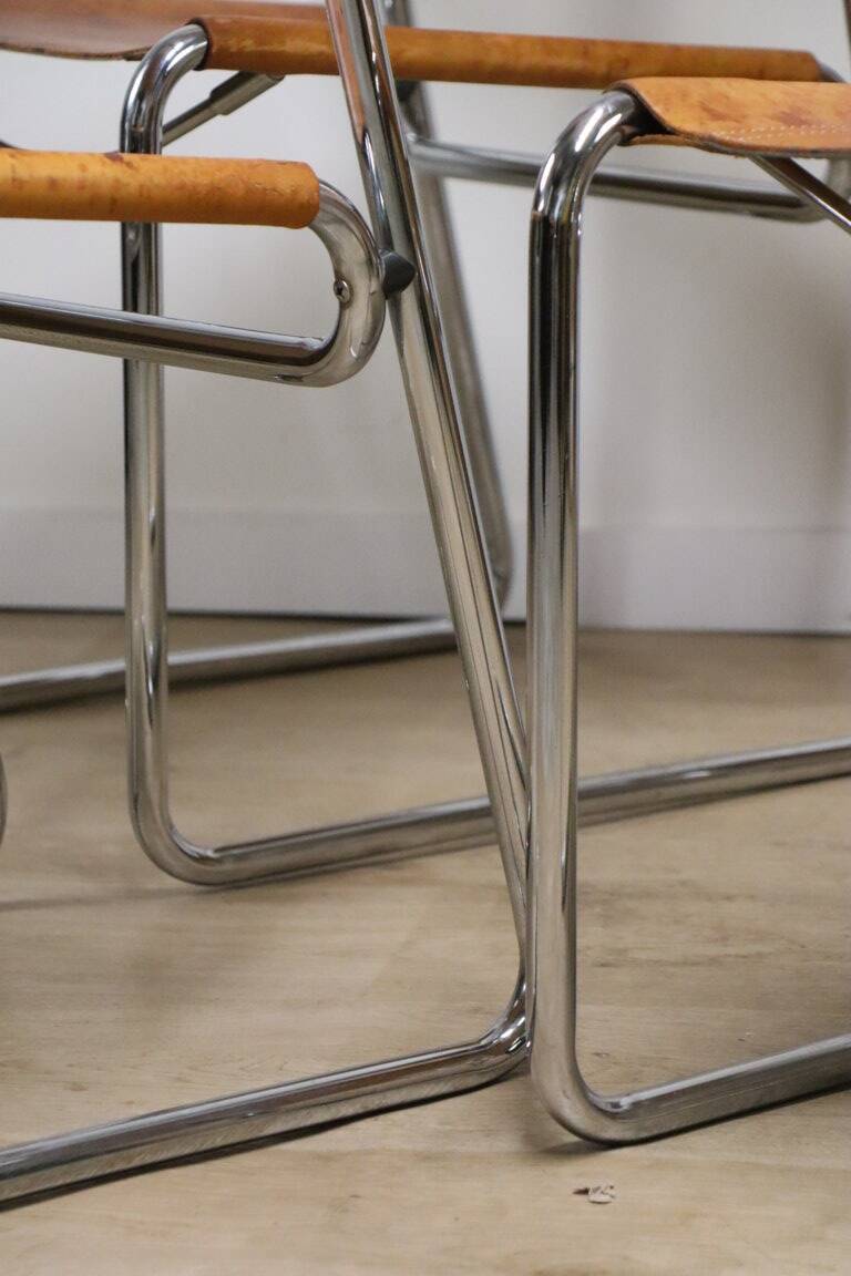 Set of 4 vintage leather and chrome metal chairs, 1970