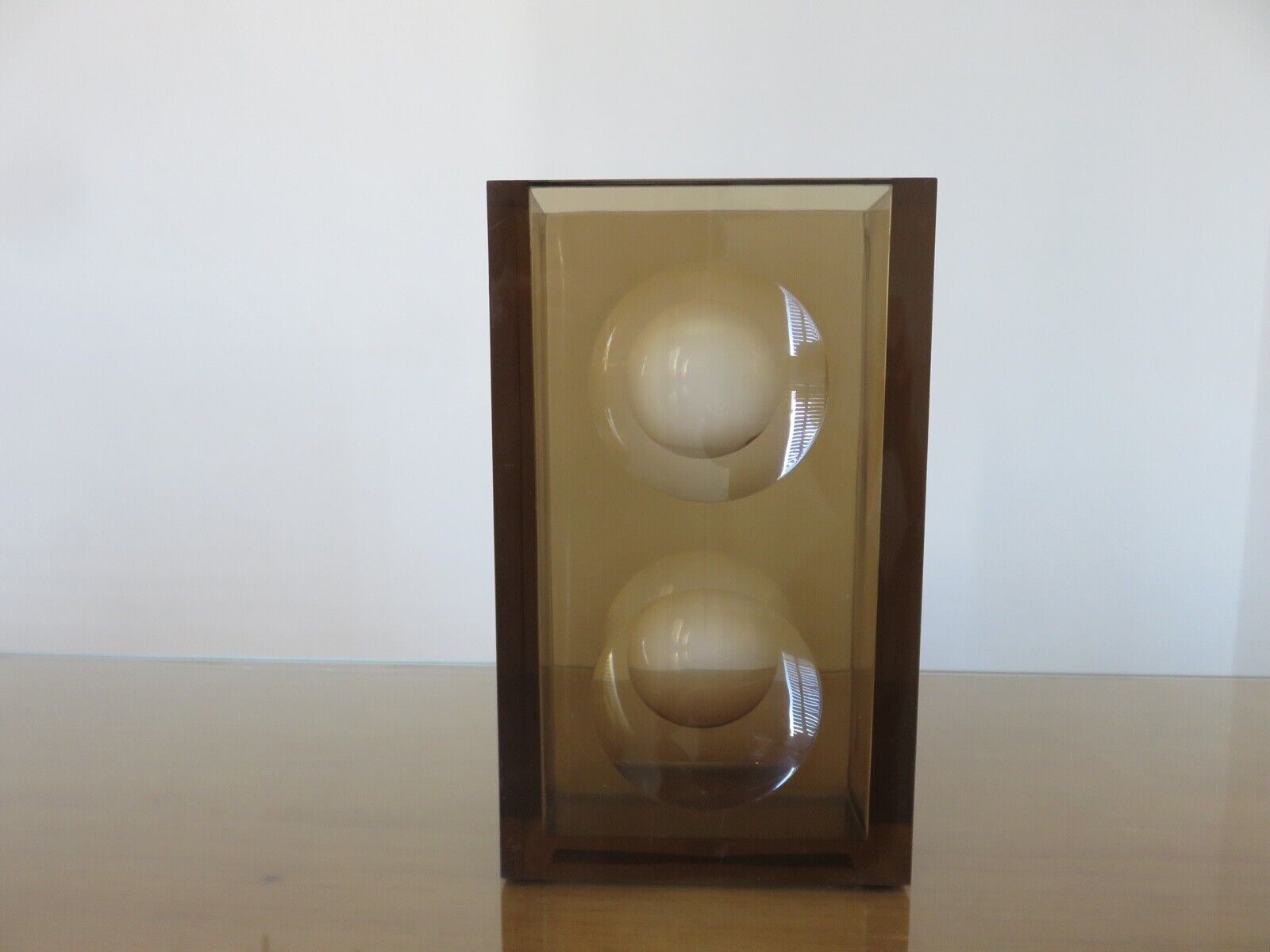 Vase Guzzini design by Fabio Manlio Ciocca in amber plexiglass 70s