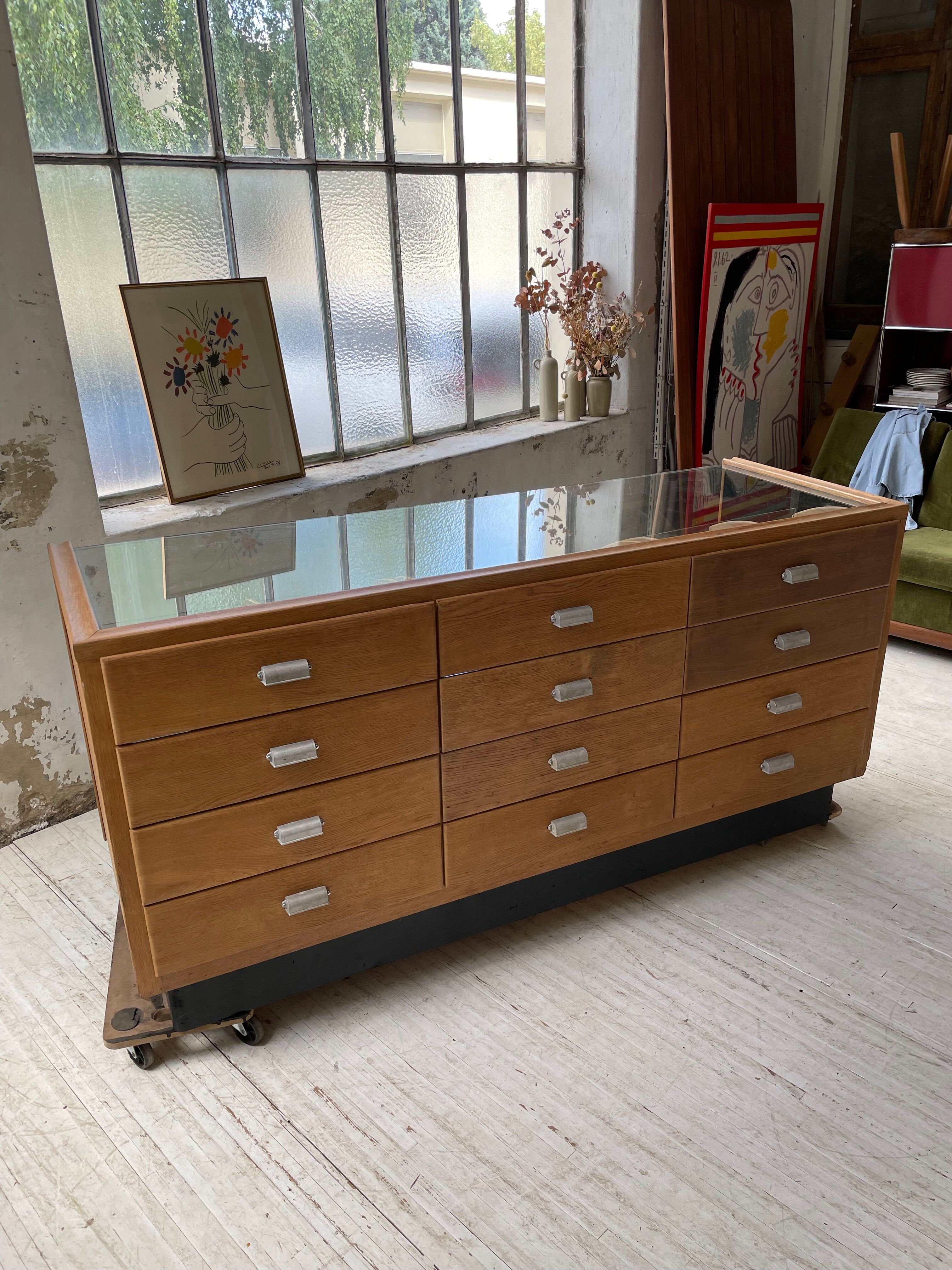 Glass trading post 50s