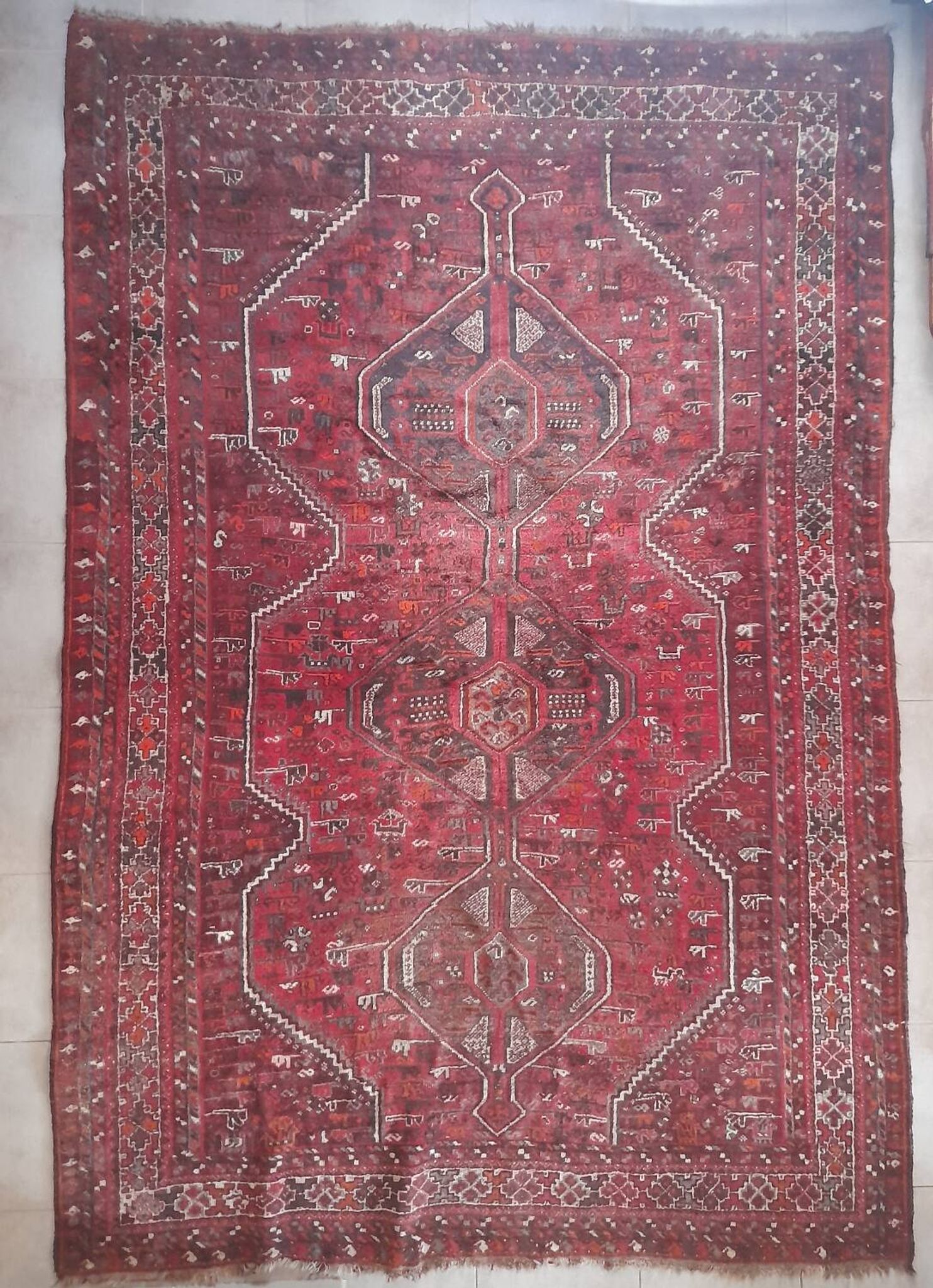 Grand Tapis Tribal Qashqai (Iran) – 343 x 237 cm