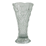 Transparent chiseled vase