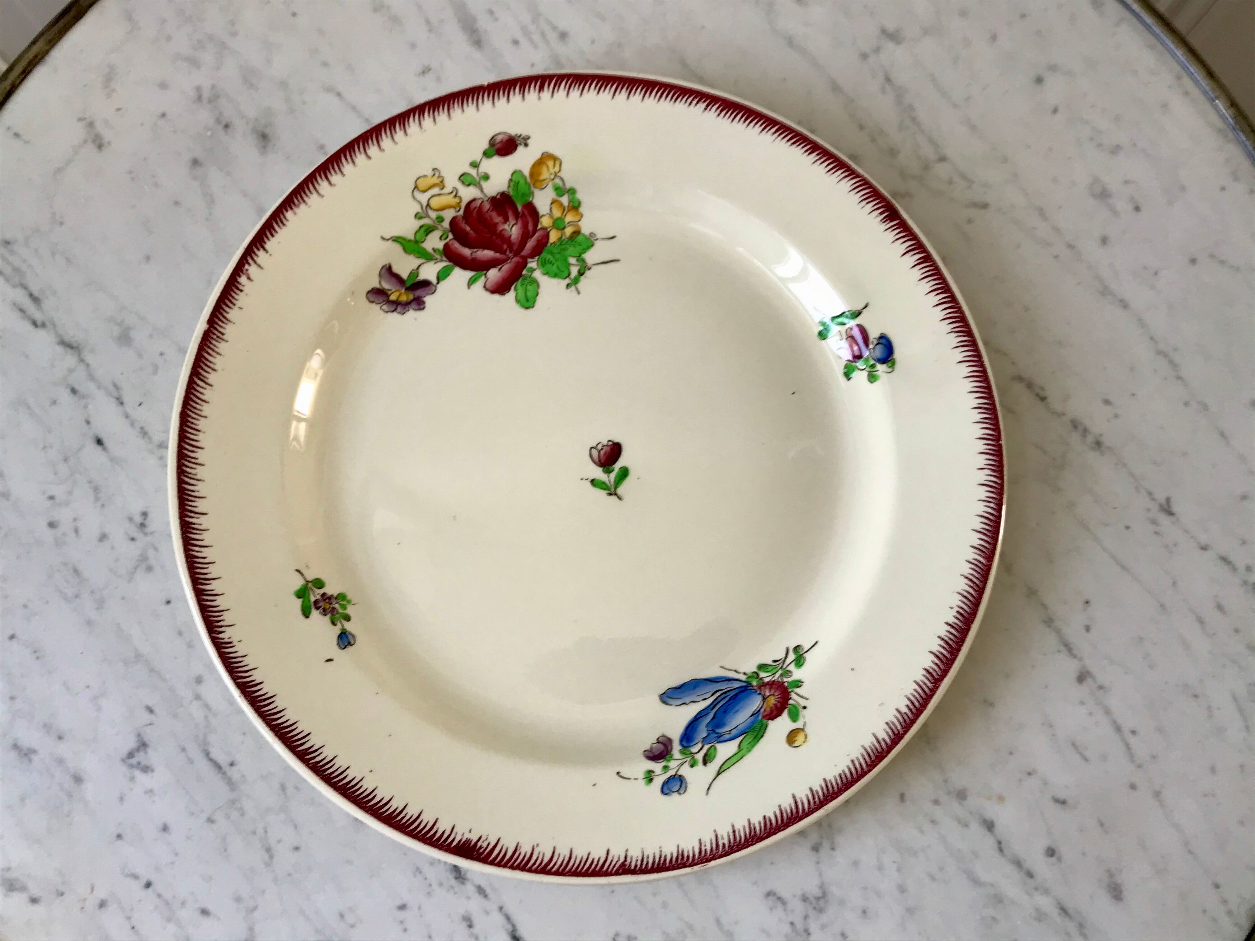 round dish Villeroy & Boch La Louvière Belgian manufacture in Iron Earth early twentieth century