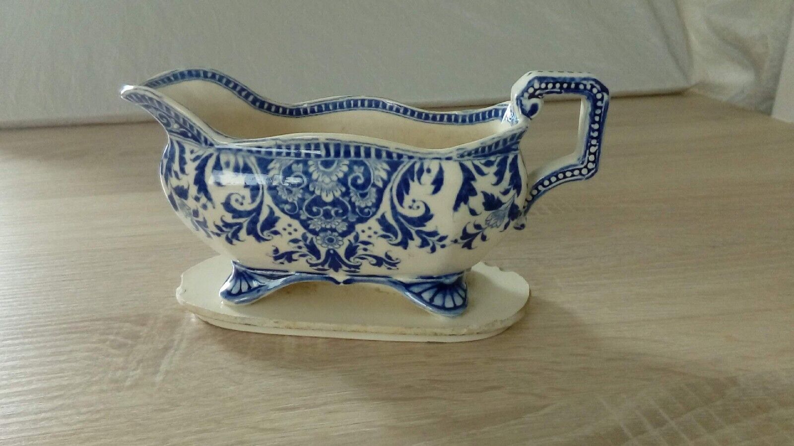 Sauciere on dormant sinceny sarreguemine u&c late 19 em