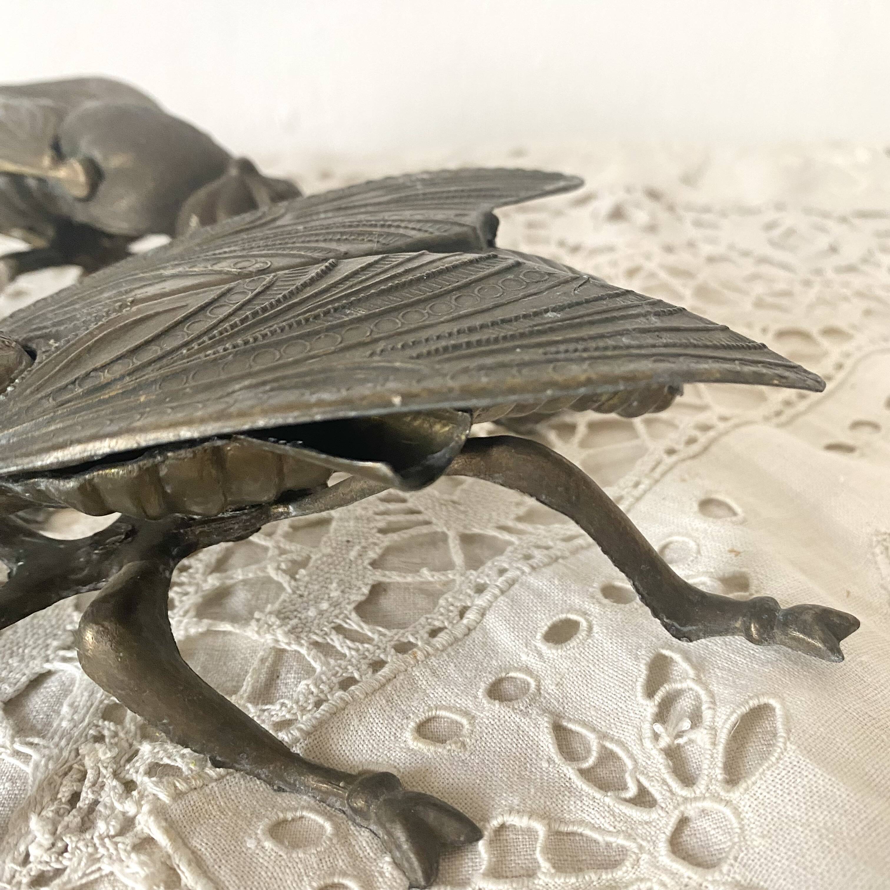 2 cendriers insectes mouches en métal années 50-60