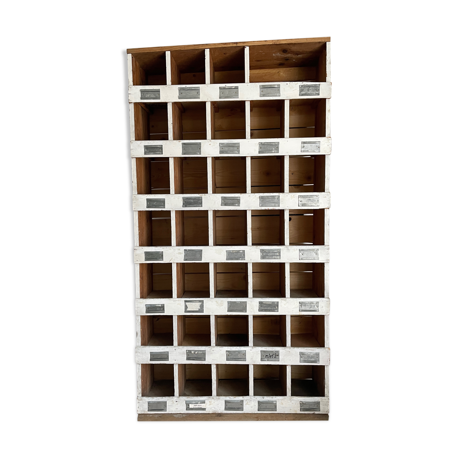 Workshop furniture with lockers