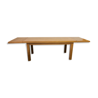 Solid oak table with extension cords