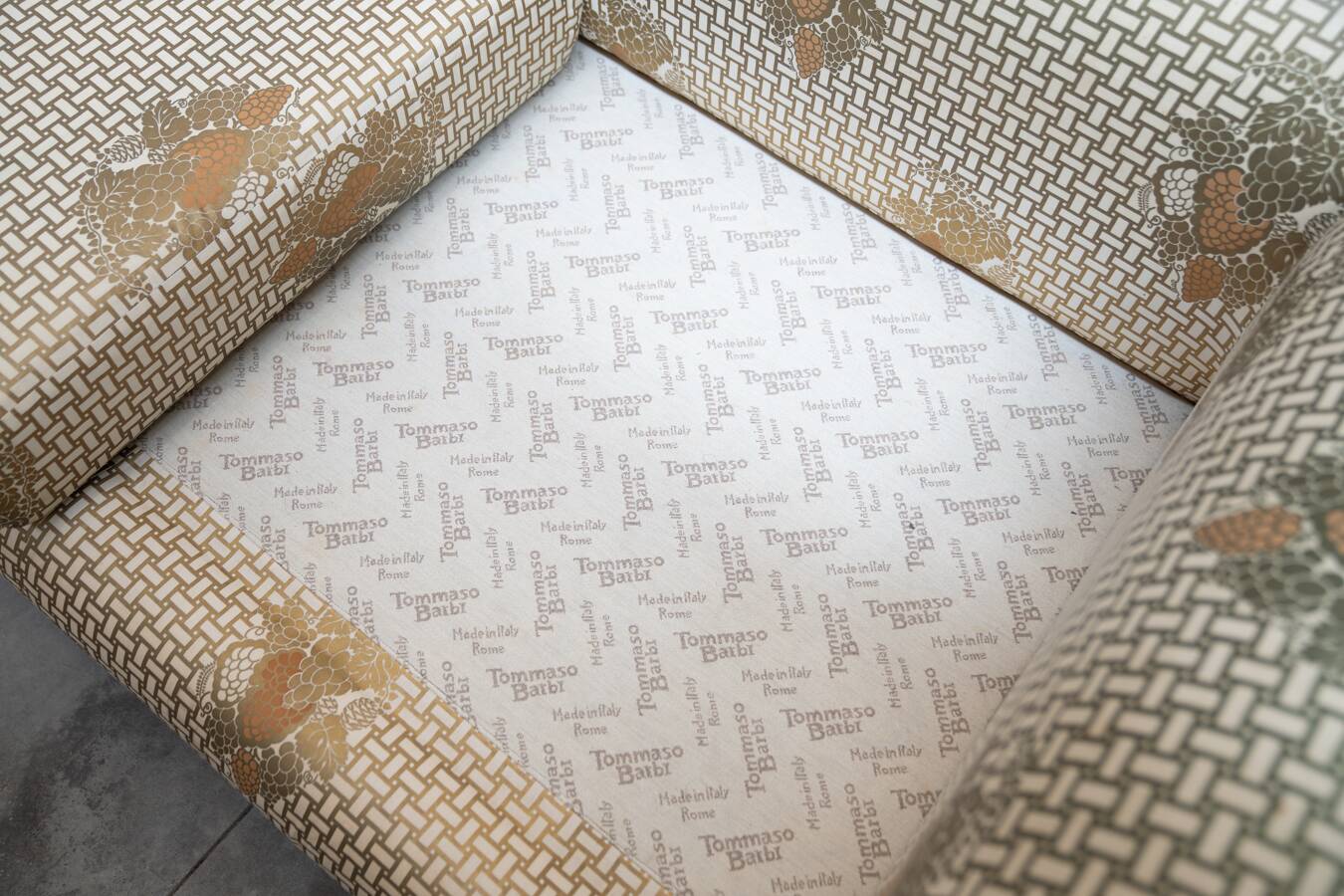 3-seater sofa and silk armchair, Tommaso Barbi, 1970