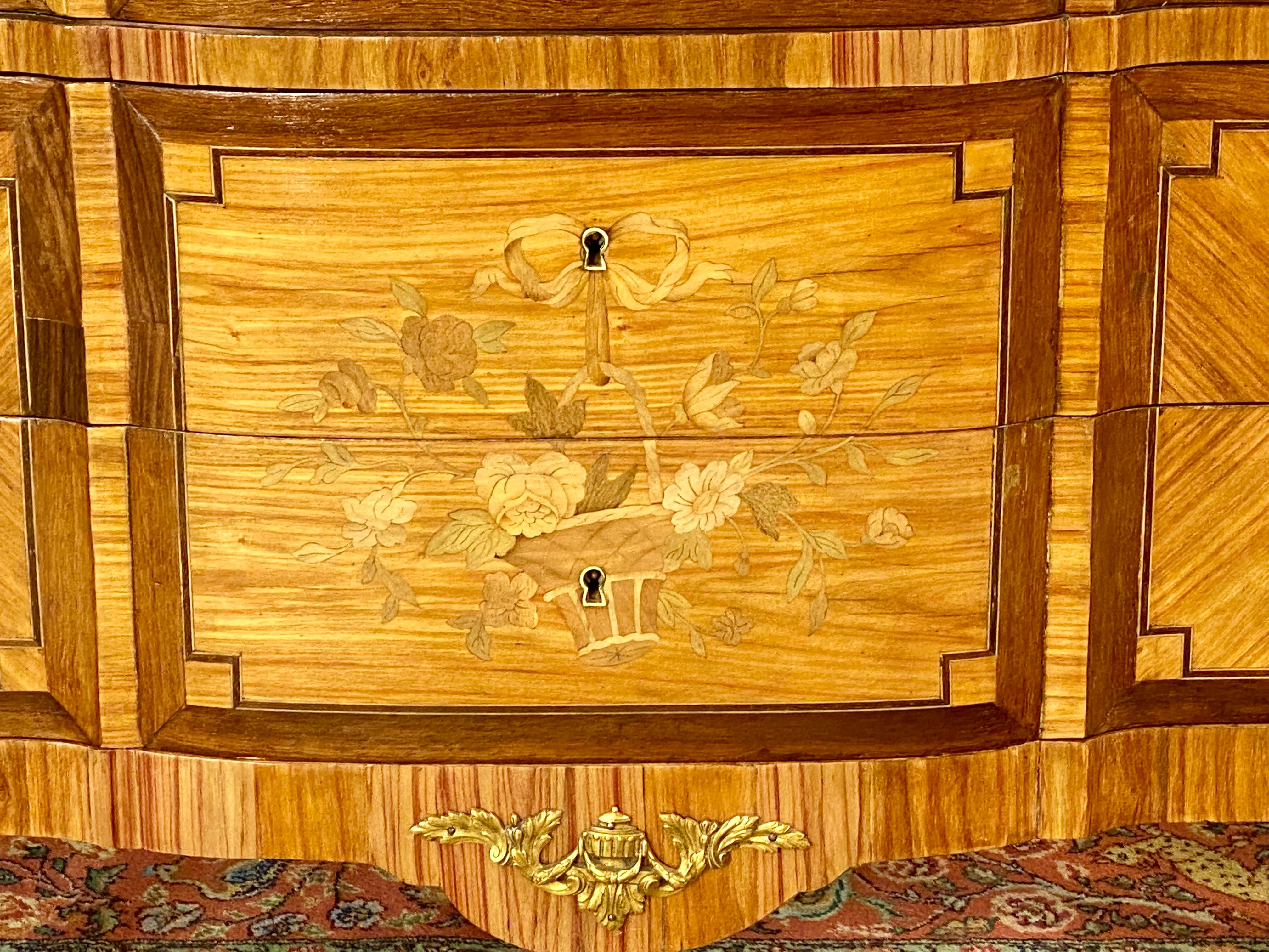 Commode Transition pink marble top Breche d'Aleppo