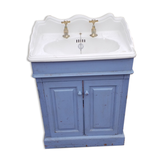Sink cabinet