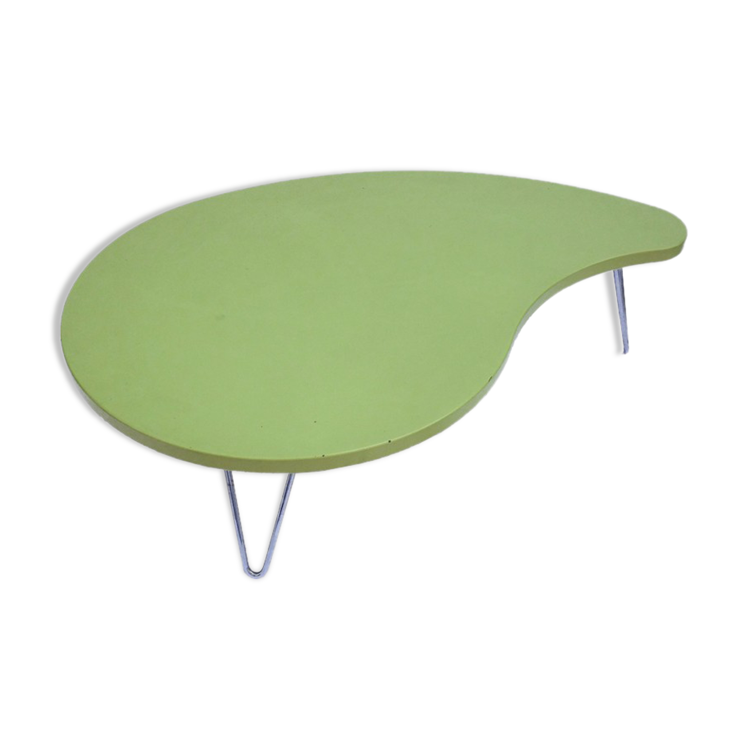 Almond green coffee table in the form of beauty