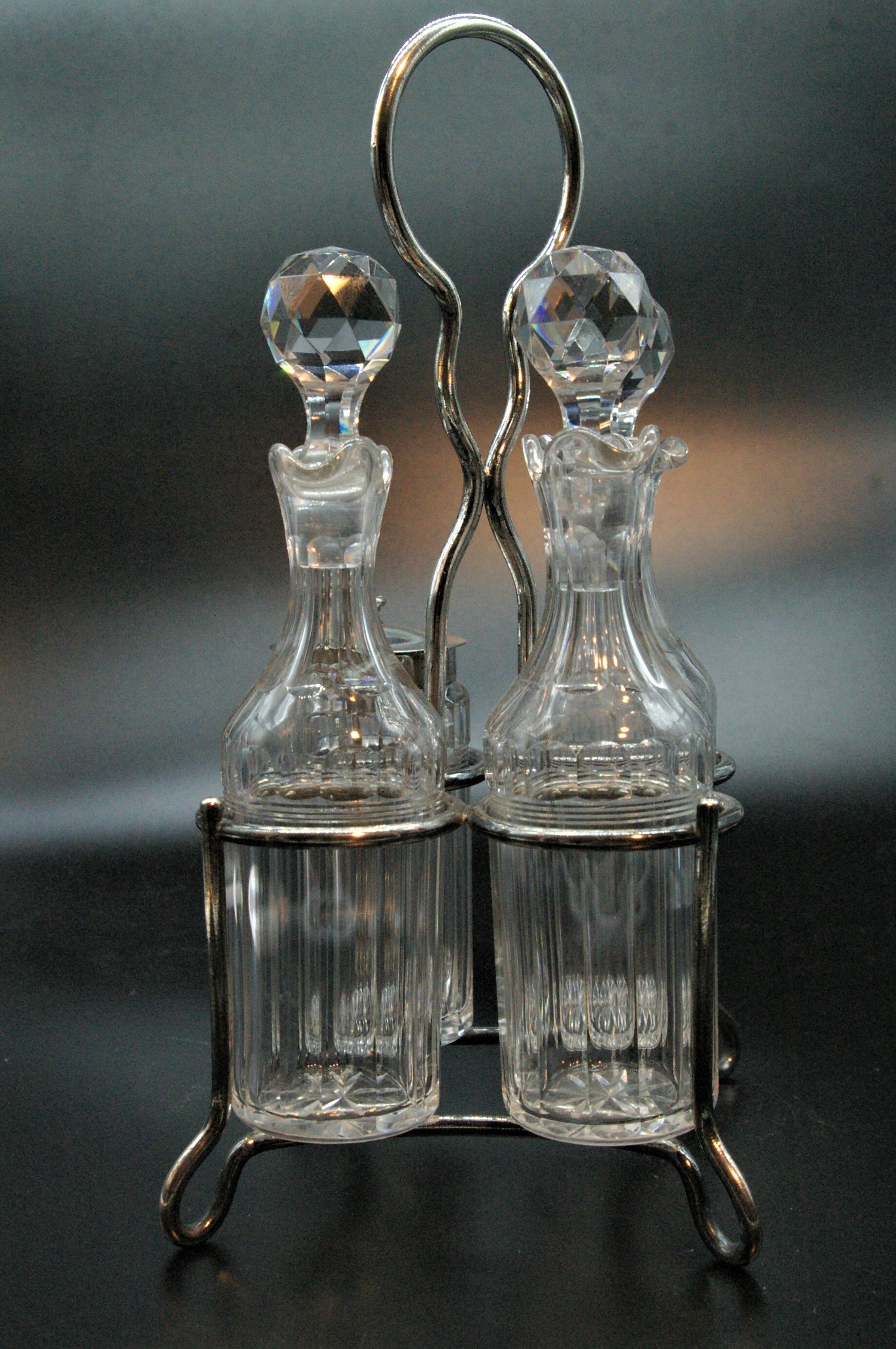Baccarat servant condiments oiler vinegar mustard crystal silver metal