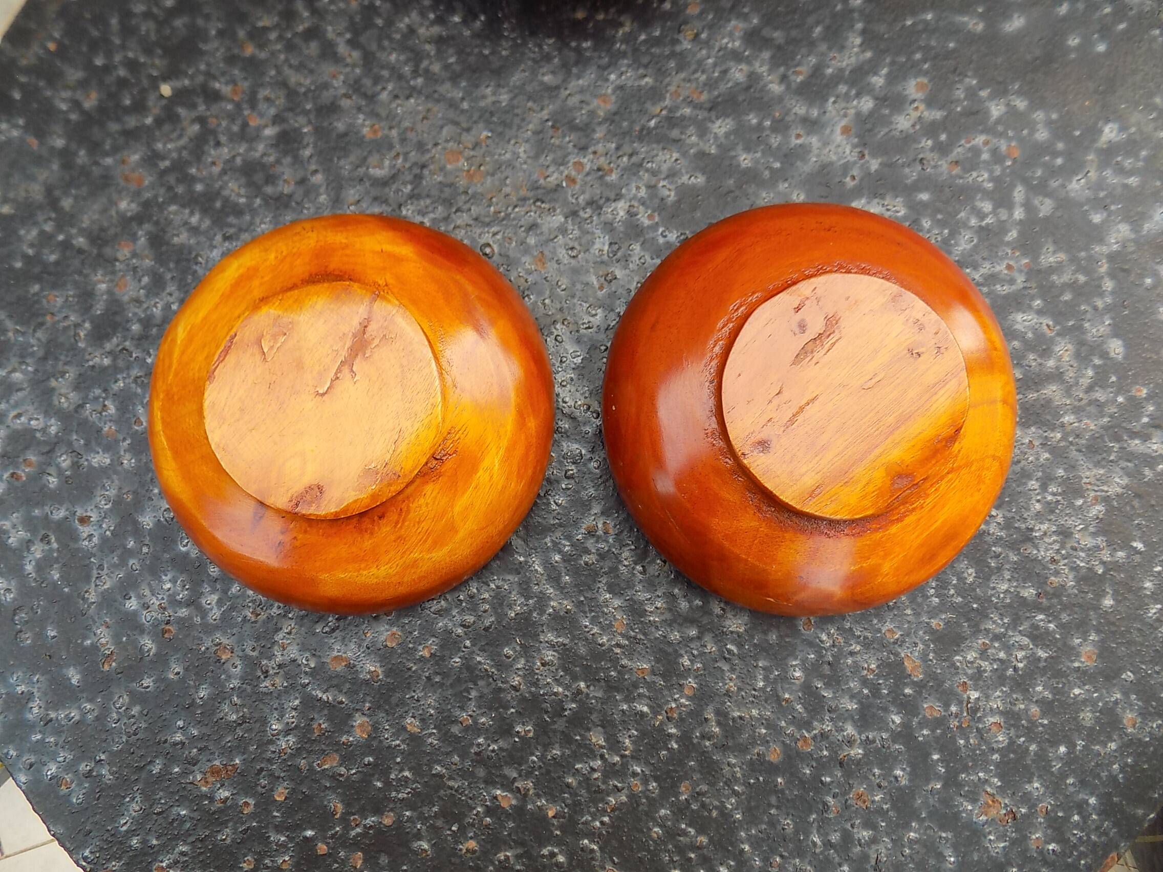 Set of 4 wooden bowls - cups