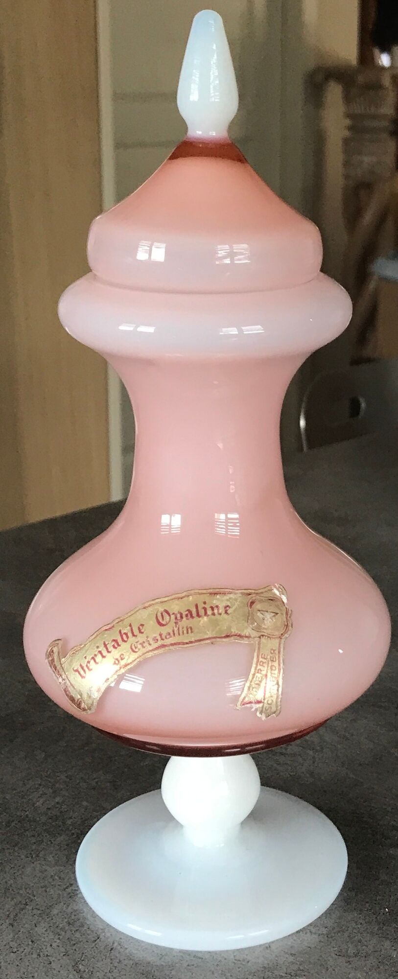 Old bonbonnière in opaline glass pink and white p. schneider 28 cm