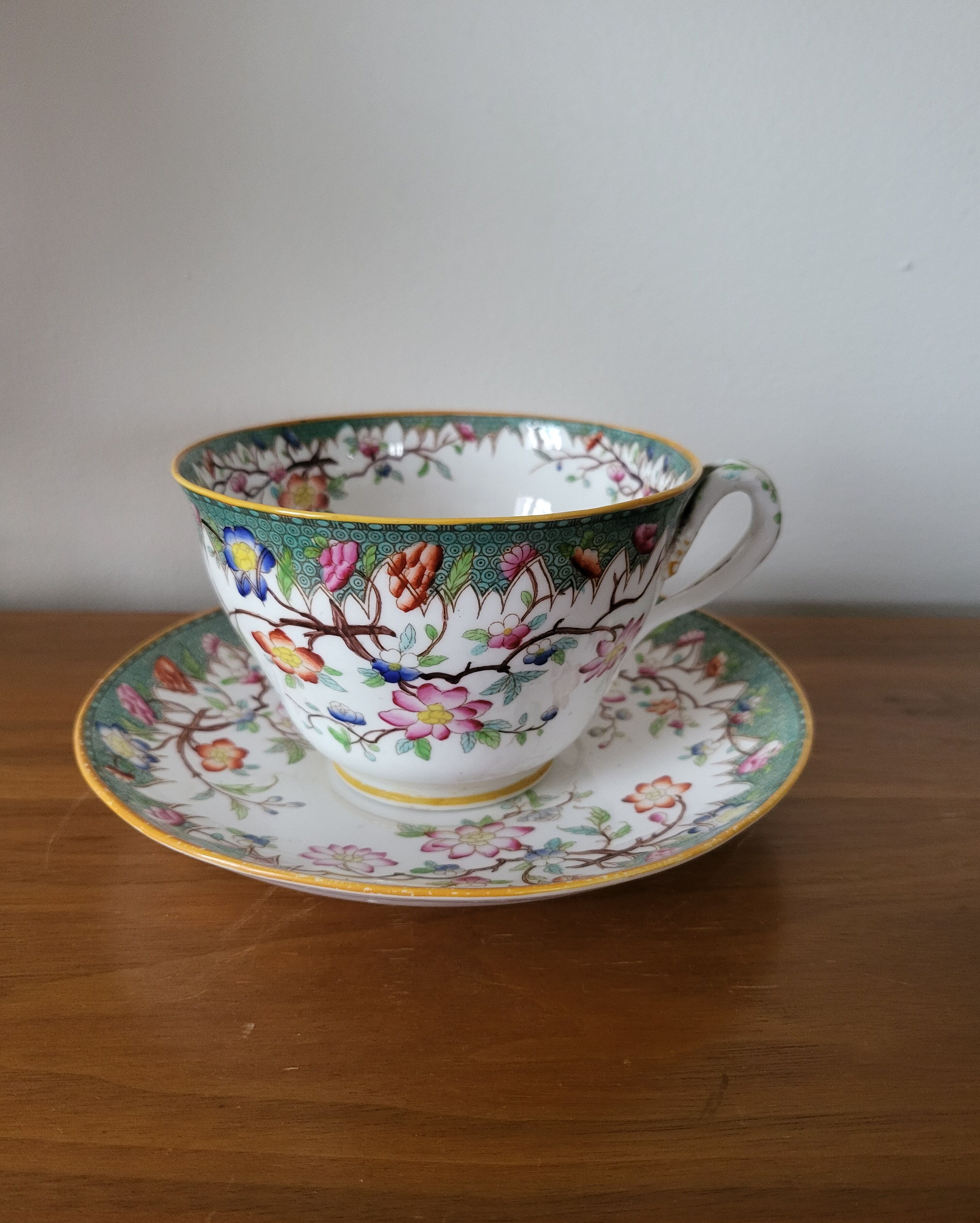 Large Tea or Chocolate Cup in Porcelain VPF Minton Decor