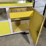 Yellow vintage kitchen furniture in Formica
