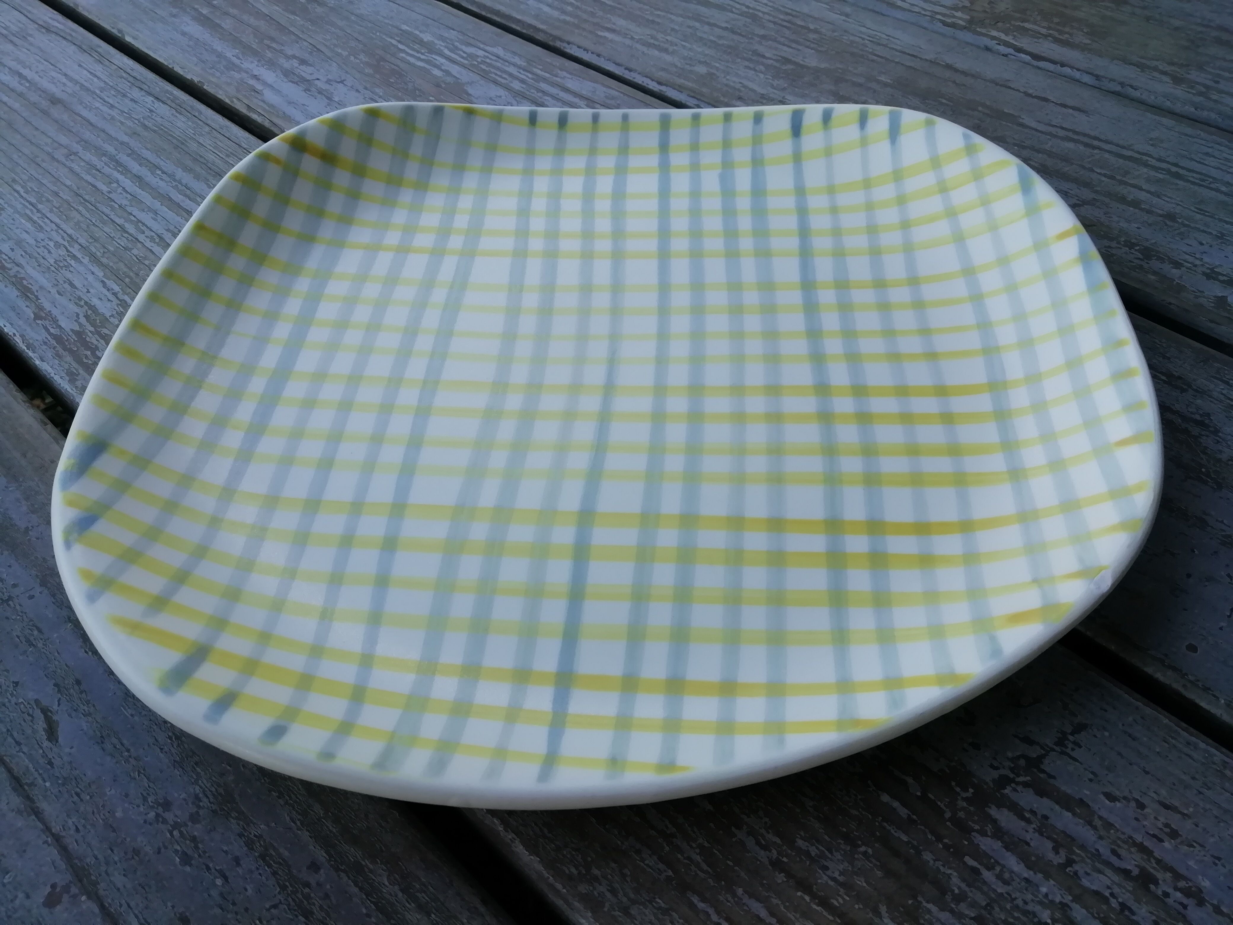 Flat saline organic form