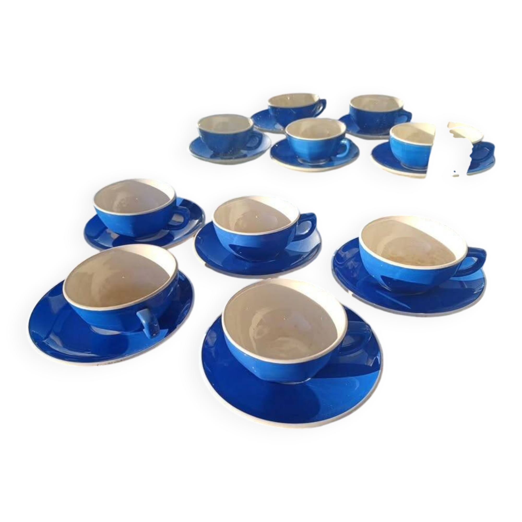 Villeroy & Boch cups and saucers