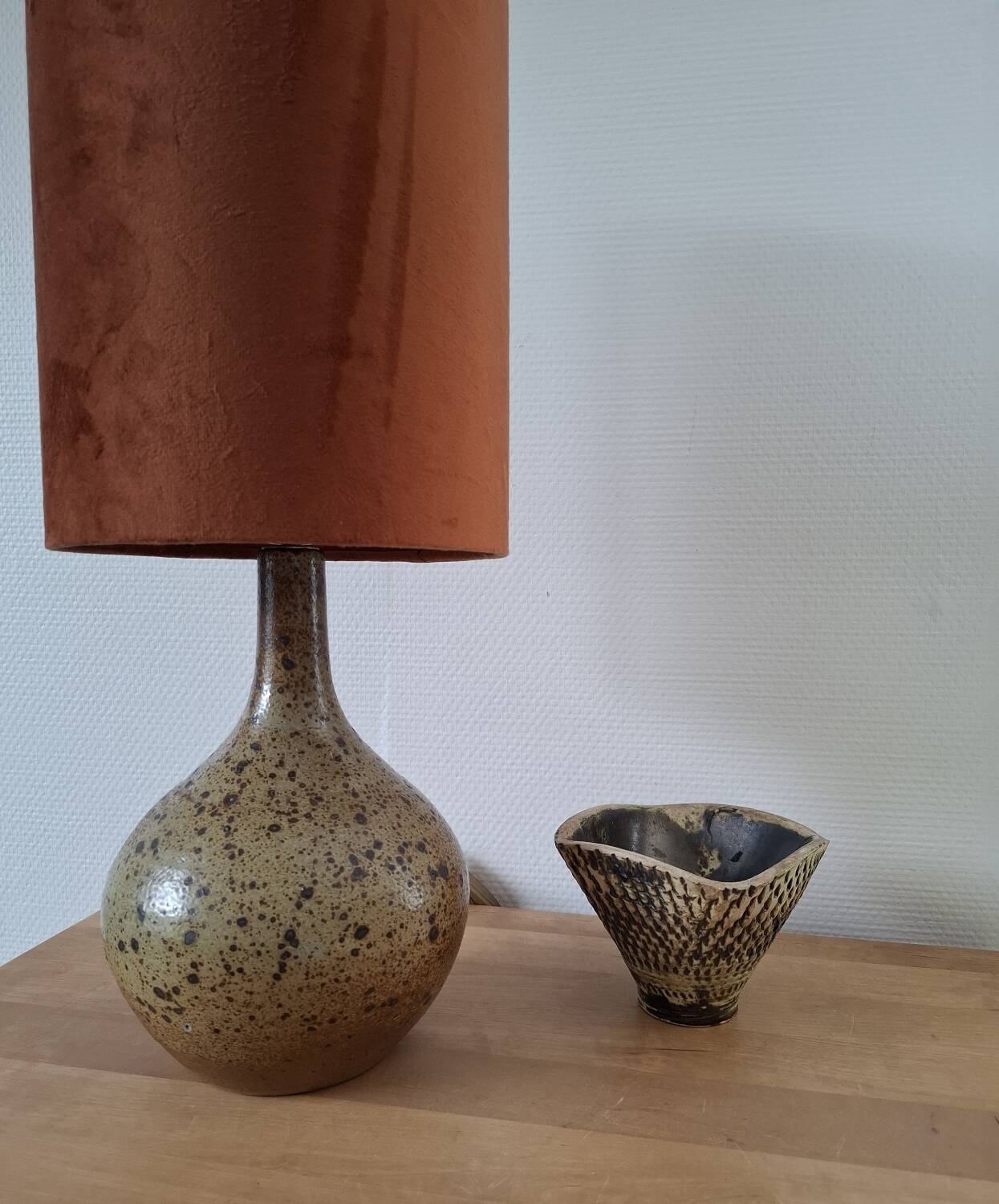 Vintage pyrite stone lamp