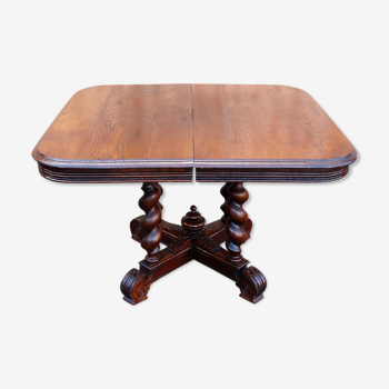Table en chêne du 19ème siècle.