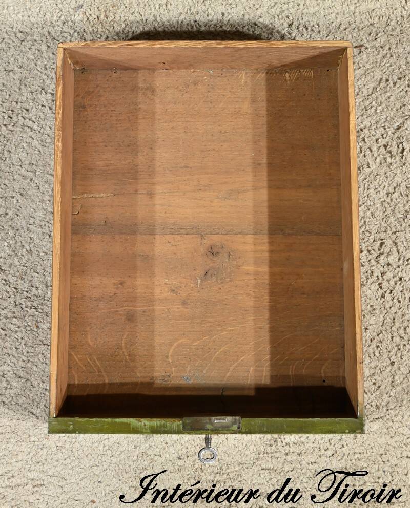 Small Painted Oak Dressing Table, Louis XV style – Late 18th century