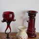 Vase artistique vintage rouge foncé du milieu du siècle