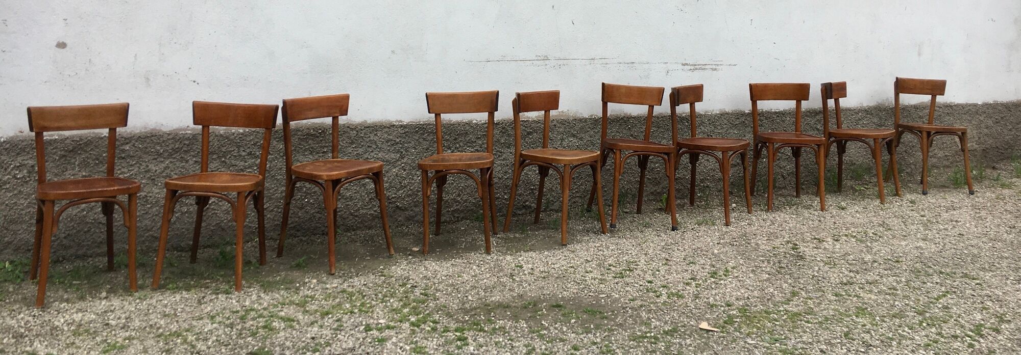 Series of 10 vintage bentwood curved wood bistro chairs