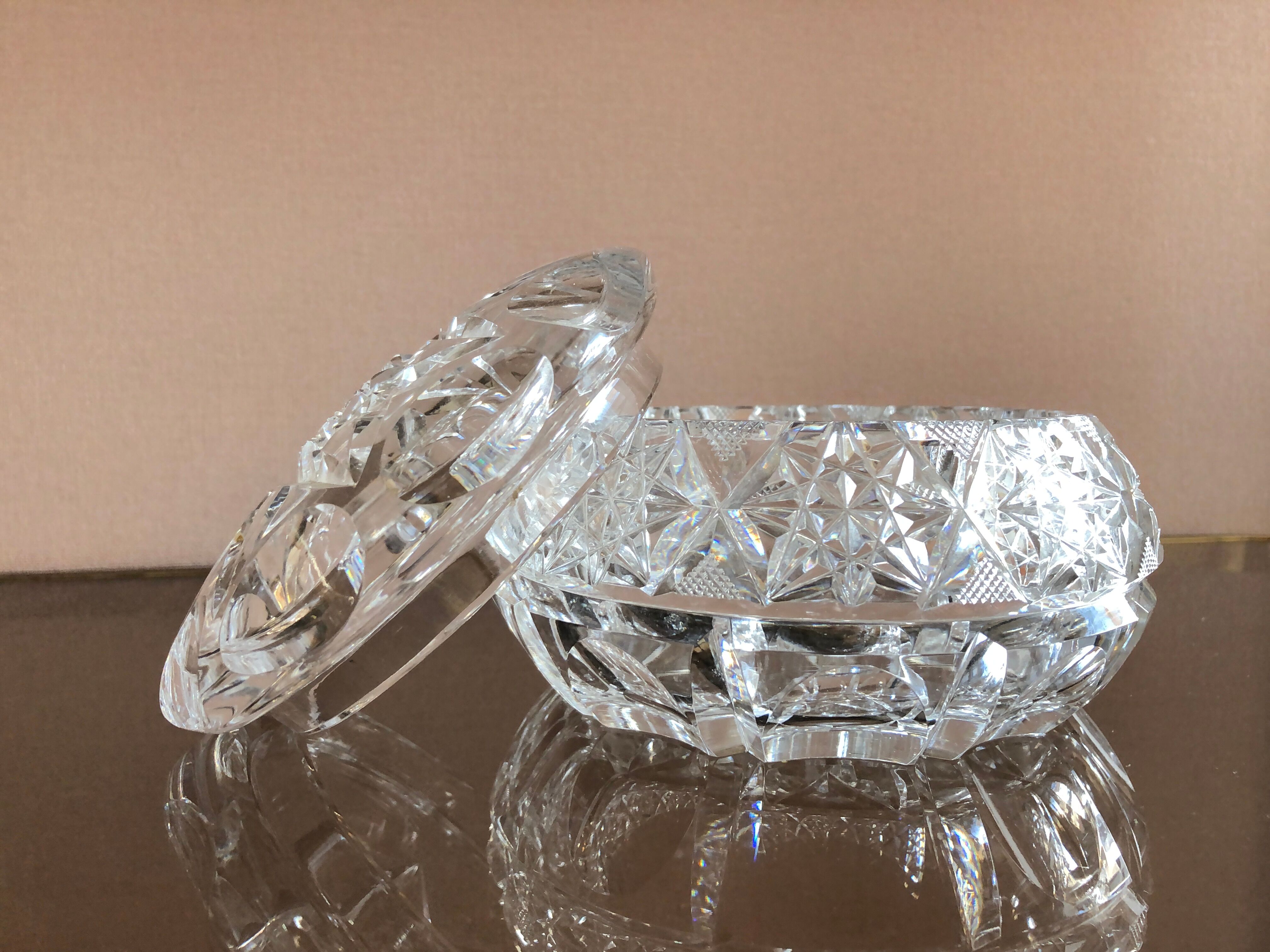Bonbonnière cristal de Bohème, 1950