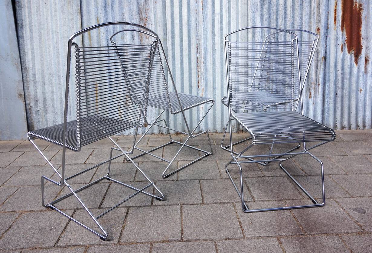 Set of 4 wire chairs, 1980s