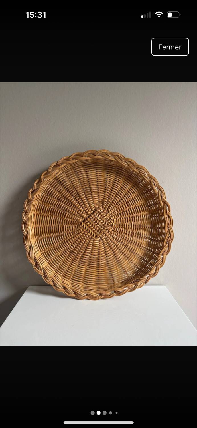 Vintage wicker trays