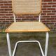 Chaise Cesca modèle b32 en blanc et bois par Marcel Breuer