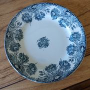 Plate old porcelain iron earth saint Amandinoise carnations
