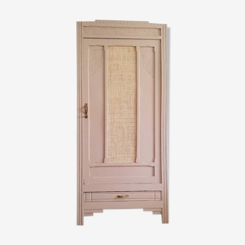 Armoire parisienne