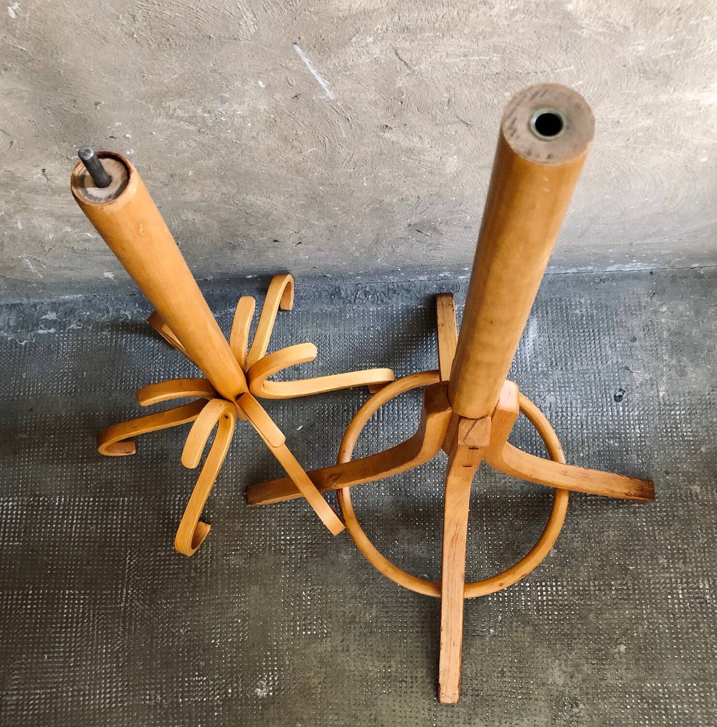 Baumann "Parrot" beech coat rack